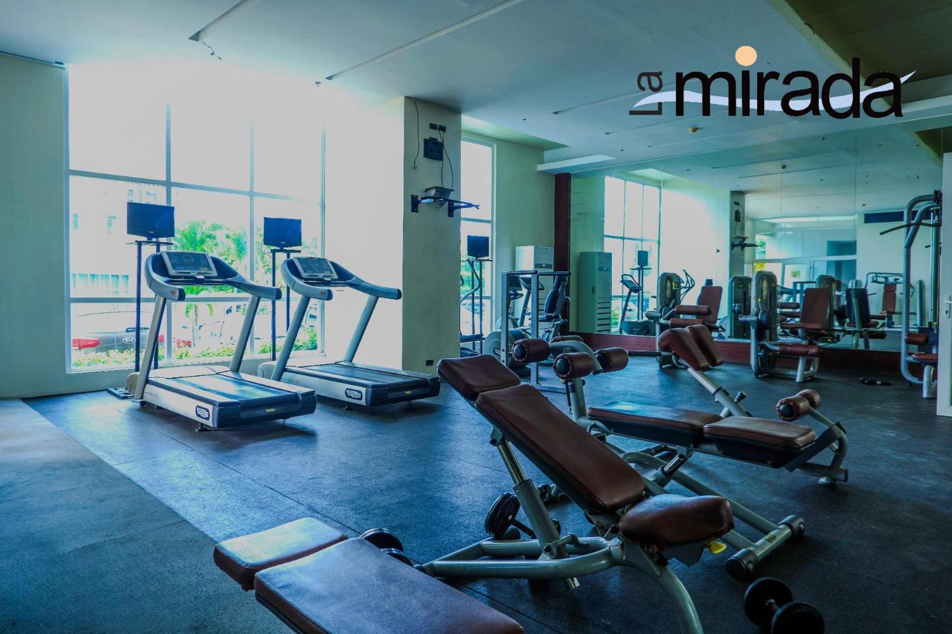 La Mirada Hotel Cebu Екстериор снимка
